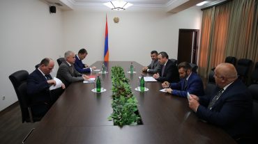 ԱԽ գրասենյակի ղեկավարը ՀԱՊԿ գլխավոր քարտուղարի հետ քննարկել է հայ-ադրբեջանական սահմանին տիրող իրավիճակը