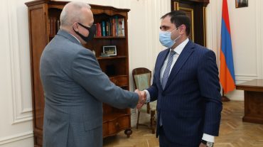 Սուրեն Պապիկյանն ու դեսպան Կոպիրկինը քննարկել են Գորիս-Կապան ճանապարհահատվածում ստեղծված իրավիճակը
