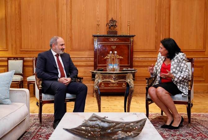 Նիկոլ Փաշինյանը հանդիպել է Վրաստանի նախագահ Սալոմե Զուրաբիշվիլիի հետ