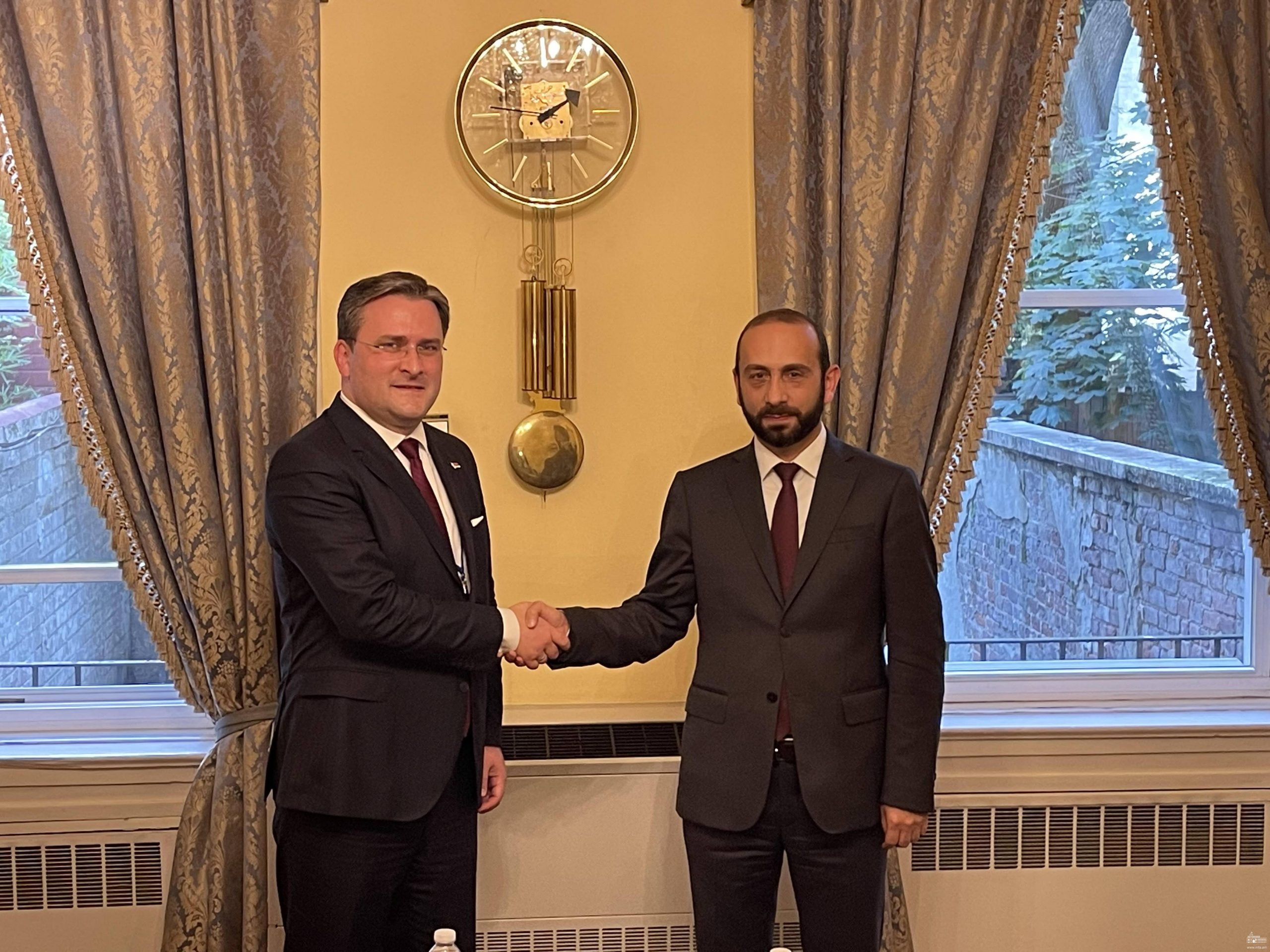 Արարատ Միրզոյանը սերբ գործընկերոջ հետ քննարկել է երկկողմ և բազմակողմ հարթակներում առկա համագործակցությունը