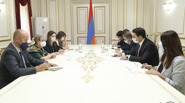 ՀՀ ԱԺ նախագահն ու ԵՄ դեսպան Անդրեա Վիկտորինն անդրադարձել են Ղարաբաղի հակամարտության կարգավորման ներկա փուլին
