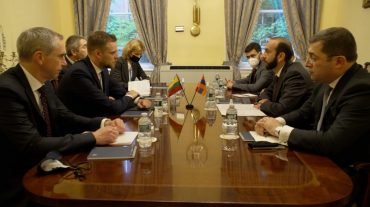 Արարատ Միրզոյանը հանդիպում է ունեցել Լիտվայի ԱԳ նախարարի հետ