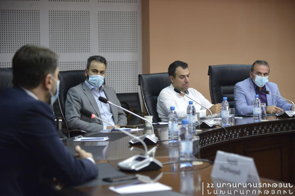 Կարեն Անդրեասյանը քաղաքացիական հասարակության ներկայացուցիչների հետ քննարկել է սահմանադրական բարեփոխումների անհրաժեշտության հարցը
