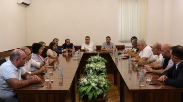 Արցախի խորհրդարանի ընդդիմադիր ուժերը հանդիպել են ՀՀ խորհրդարանի «Հայաստան» դաշինքի պատգամավորների հետ