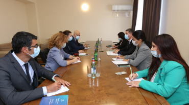 ՏԿԵ նախարար Գնել Սանոսյանը ընդունել է ՎԶԵԲ տարածաշրջանային տնօրեն Կատարինա Բյորլին Հանսենին