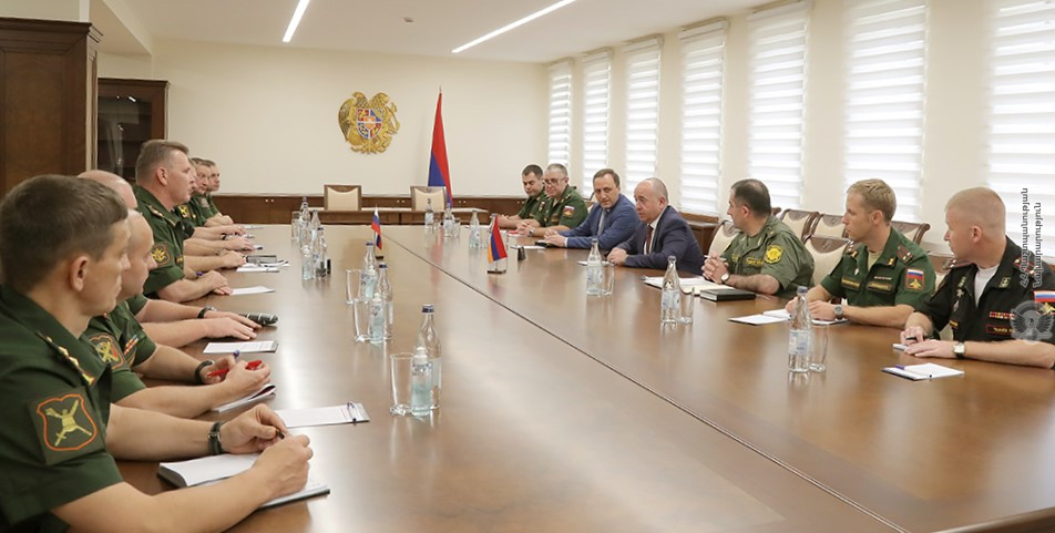 ՀՀ պաշտպանության նախարարն ընդունել է ՌԴ ՊՆ պատվիրակությանը