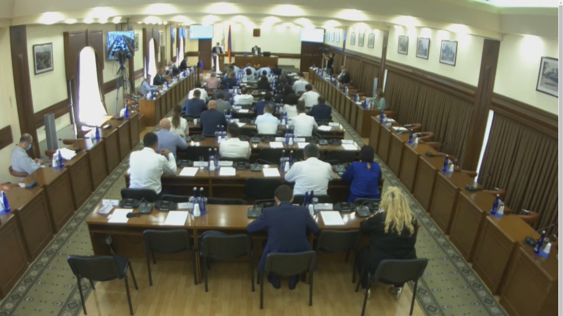Անցկացվում է Երևանի ավագանու հերթական նիստը