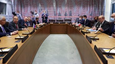 Լավրովն ու Լը Դրիանը քննարկել են Լեռնային Ղարաբաղում իրադրության կայունացման գործընթացը