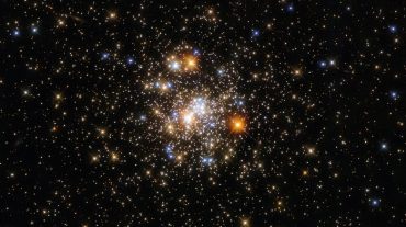 Hubble-ը աստղերի գնդաձև կուտակում է ցուցադրել Աղեղնավորի համաստեղությունում