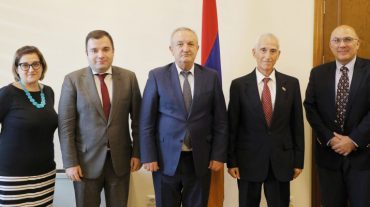 «Ձգտումը դեպի գիտություն սկսվում է դպրոցից». Վահրամ Դումանյան