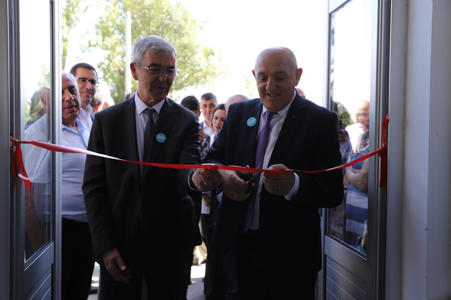 Այսօր հանդիսավորությամբ բացվել է Գյումրիի ժողովրդական գործիքների պետական նվագախմբի վերակառուցված շենքը