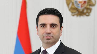 Զարգացնենք ու շենացնենք մեր երկիրը, այսօր հենց այդպիսի հայրենասիրություն է անհրաժեշտ․ Ալեն Սիմոնյան