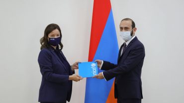 Արարատ Միրզոյանն ու ՀՀ-ում ՅՈՒՆԻՍԵՖ-ի ներկայացուցիչը քննարկել են անցած տարվա ադրբեջանա-թուրքական ագրեսիայի հումանիտար հետևանքները