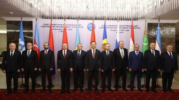 ԱՊՀ ԱԳ նախարարների խորհրդի նիստը մեկնարկել է ավանդական համատեղ լուսանկարով