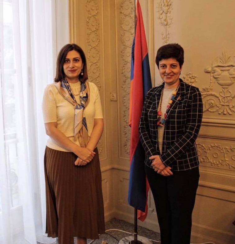 Անահիտ Ավանեսյանը հանդիպել է Բելգիայի դեսպանի հետ