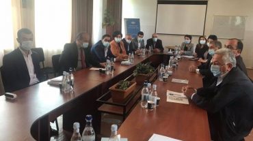 Հակոբ Ավագյանը Սիսիանում հանդիպել է Հարավային տարածքային կենտրոնի աշխատակազմի հետ