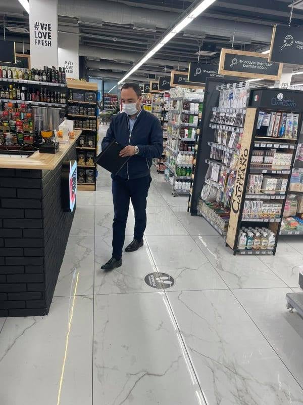ՍԱՏՄ տեսուչները  սննդի շղթայի 12 օբյեկտներից 6-ում հայտնաբերել են խախտումներ