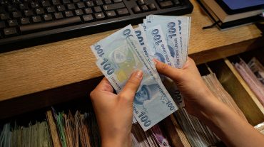 Թուրքական լիրան թարմացրել է արժեզրկման պատմական ռեկորդը