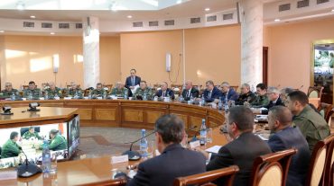 ՀՀ ՊՆ վարչական համալիրում անցկացվել է խորհրդակցություն