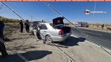 Արմավիրի մարզում բախվել են Mercedes-ն ու Toyota Rav4-ը. կան վիրավորներ