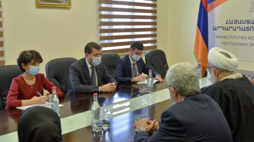 Կարեն Անդրեասյանն ընդունել է Իրանի գլխավոր դատախազին