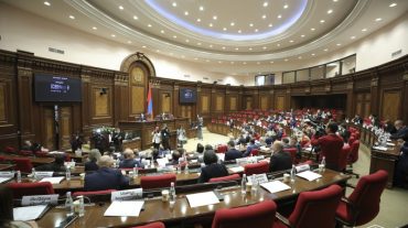 Խորհրդարանը շարունակել է քննարկել օրակարգային հարցերը. նախատեսվում է քննիչ հանձնաժողով ստեղծել