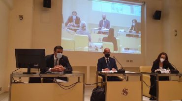Իտալիայի խորհրդարանում Արման Թաթոյանը ներկայացրել է պատերազմից հետո հայ գերիների նկատմամբ ադրբեջանական խոշտանգումների վերաբերյալ զեկույցները