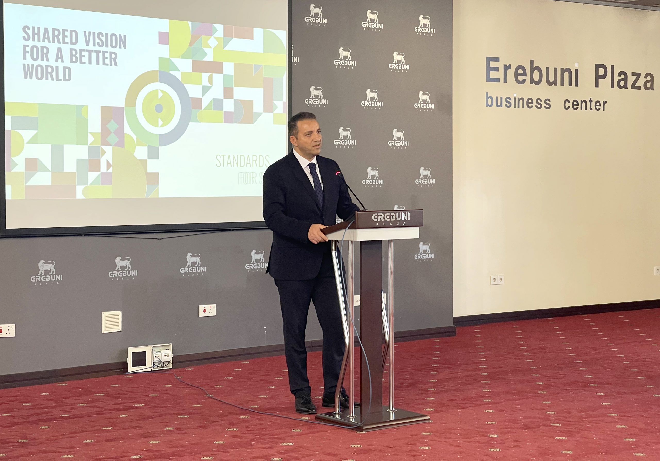 Վահան Քերոբյանը մասնակցել է Ստանդարտների համաշխարհային օրվան նվիրված միջոցառմանը