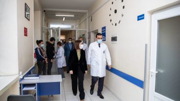 Երեխաների առողջության պահպանումը՝ ուշադրության կենտրոնում․ Ավանեսյանն այցելել է «Մուրացան» համալսարանական հիվանդանոցային համալիր