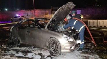 Արցախի պողոտայում ավտոմեքենա է այրվել