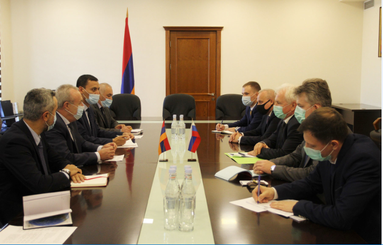 ԿԳՄՍ նախարարը ՌԴ պատվիրակության հետ հանդիպմանն անդրադարձել է գիտության ոլորտում համատեղ նախագծերի իրագործմանը
