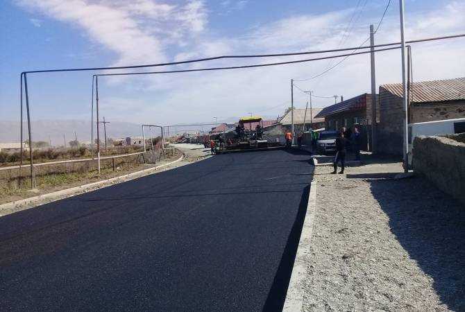 ՀԲ-ի «Կենսական նշանակության ճանապարհային ցանցի բարելավման» ծրագրով ավարտվում է Ախպրաձոր ճանապարհի երկու հատվածների նորոգումը