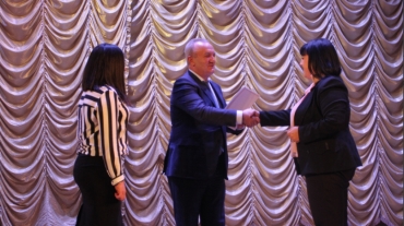 Ուսուցչի օրվա առիթով հանրակրթական դպրոցների և նախնական արհեստագործական, միջին մասնագիտական ուսումնական հաստատությունների մի խումբ մանկավարժներ պարգևատրվել են