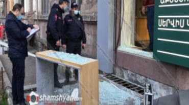Երևանում հեռախոսների խանութ են թալանել