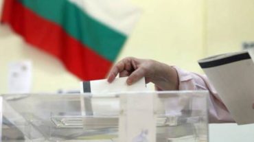 Բուլղարիայի գործող նախագահն առաջատար է ընտրություններում