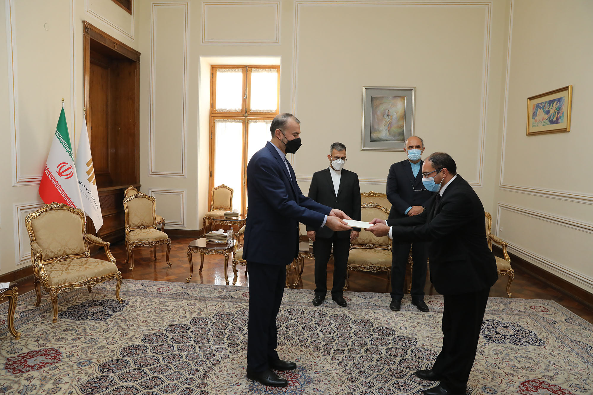Իրանում ՀՀ դեսպանն իր հավատարմագրերն է հանձնել ԻԻՀ արտգործնախարարին