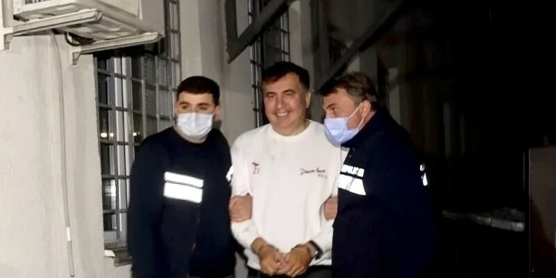 Վրաստանի արդարադատության նախարարությունը խորհուրդ է տալիս Սաակաշվիլիի դատավարությունը բանտում անցկացնել