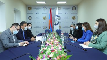 Թաթոյանը ՅՈՒՆԻՍԵՖ-ի հայաստանյան գրասենյակի ղեկավարի հետ քննարկել է սահմանամերձ դարձած համայնքներում կրթության իրավունքի իրացման խնդիրները