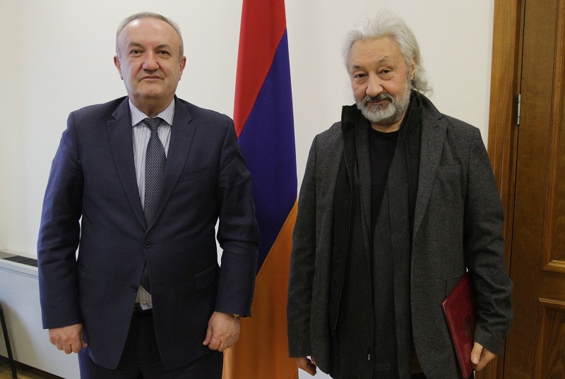 Վահրամ Դումանյանն ընդունել է հայազգի անվանի արվեստագետ Ստաս Նամինին