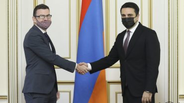 ՀՀ ԱԺ նախագահն ու ՄԹ դեսպանն ընդգծել են ԵԱՀԿ ՄԽ համանախագահության մանդատի ներքո ԼՂ հակամարտության տևական ու համապարփակ կարգավորման կարևորությունը