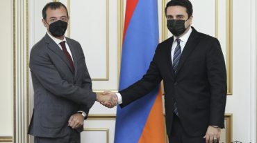 Ալեն Սիմոնյանն ու Իտալիայի դեսպանը քննարկել են Ադրբեջանում պահվող հայ գերիներին շուտափույթ հայրենիք վերադարձնելու անհրաժեշտությունը
