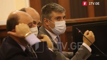 Դատախազը միջնորդություն է ներկայացրել Սաակաշվիլիին դատական նիստերին ներգրավել քրեակատարողական հիմնարկում կամ հեռակա