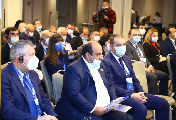 Վահան Քերոբյանը մասնակցել է Հայաստանում հողային բարեփոխումների իրականացմանը նվիրված միջազգային համաժողովին