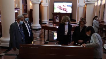 ՌԴ Գիտությունների ակադեմիայի աշխատակիցներն այցելել են Մատենադարան