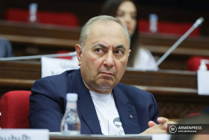 Դատարանը որոշում կայացրեց անհապաղ ազատ արձակել Արմեն Չարչյանին