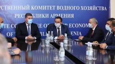 Գնել Սանոսյանը Ջրային կոմիտեի աշխատակազմին է ներկայացրել կոմիտեի նոր նախագահին