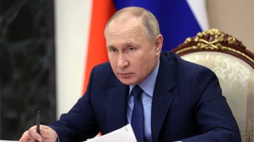 Պուտինը խորհրդակցության ժամանակ բռունցքով հարվածել է սեղանին
