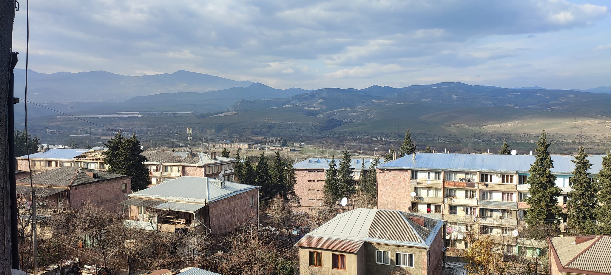 Ազատամուտ գյուղում սուբվենցիոն ծրագրով 5 շենքի տանիքներ են հիմնանորոգվում
