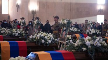 Կատարվել է արցախյան 44–օրյա պատերազմում նահատակված 9 զինծառայողների հուղարկավորության եկեղեցու կարգը