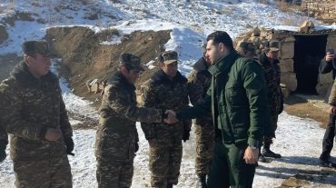 ՀՀ փոխվարչապետ Համբարձում Մաթևոսյանն այցելել է մարտական դիրքեր